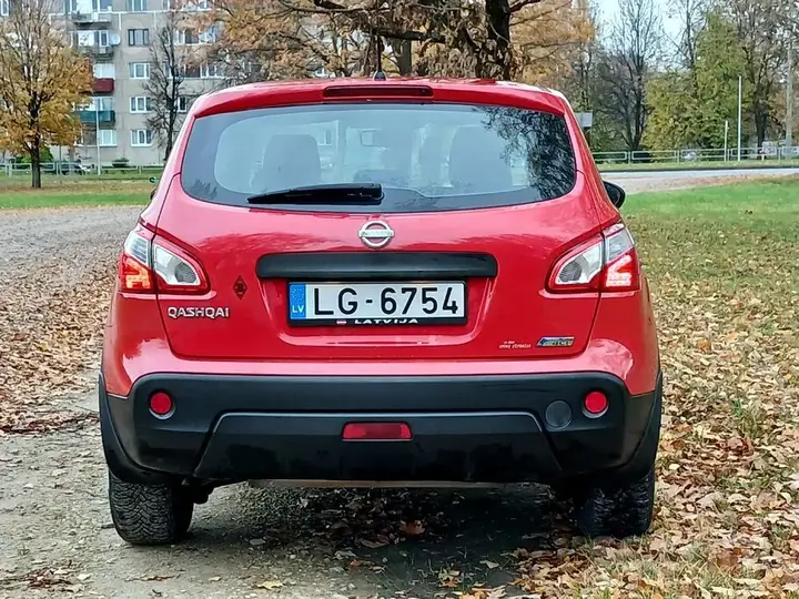 Nissan Qashqai 2011 photo 4