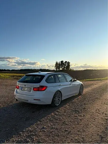 BMW 320 2013 photo 5