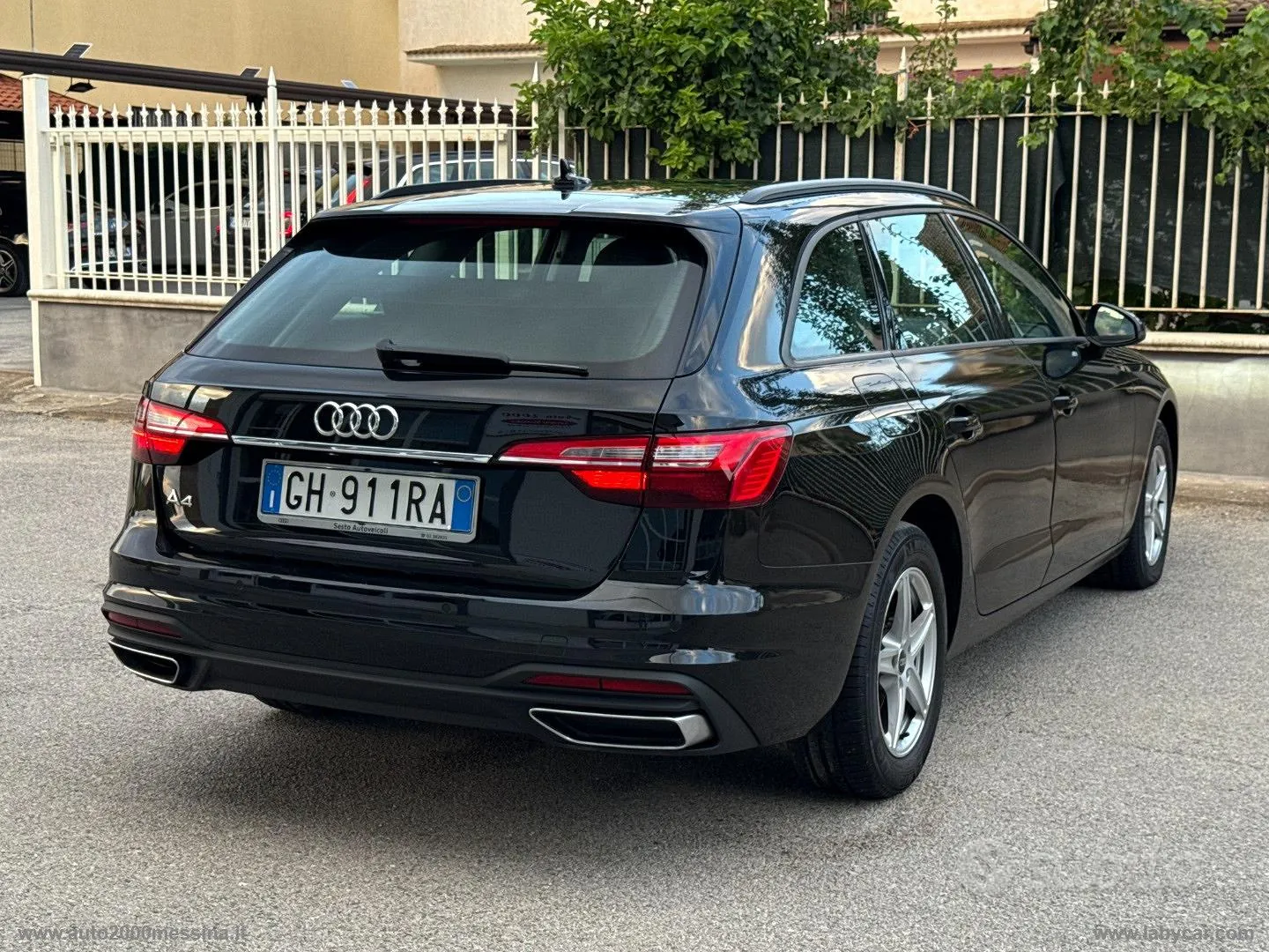 Audi A4 Avant 2022 photo 4
