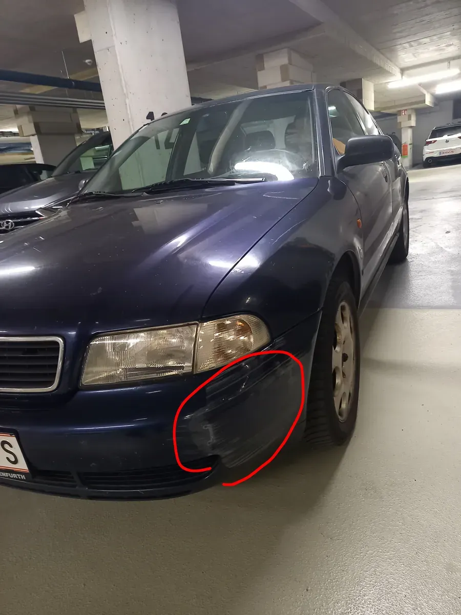 Audi A4 1996 photo 2