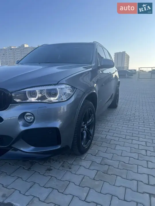 BMW X5 2015 photo 3