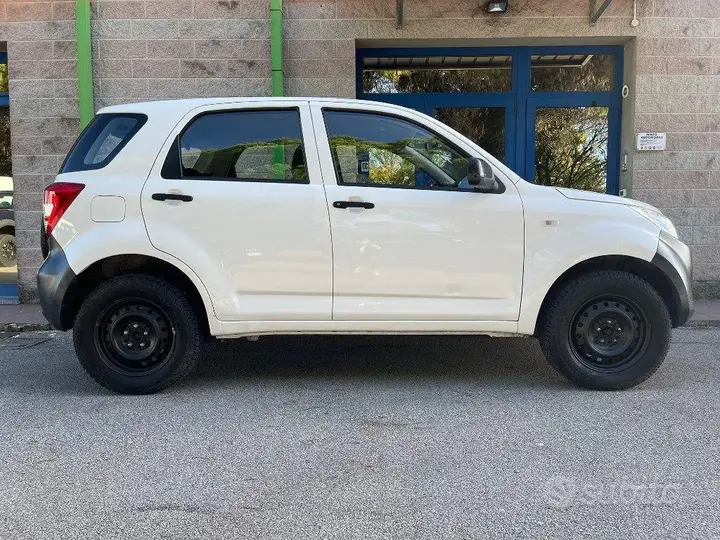 Daihatsu Terios 2006 photo 4