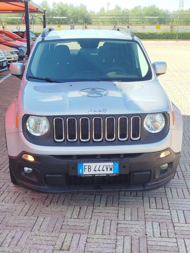 Jeep Renegade 2016 photo 2