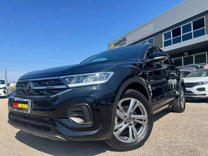 Volkswagen T-Roc R-Line 2023 photo 3