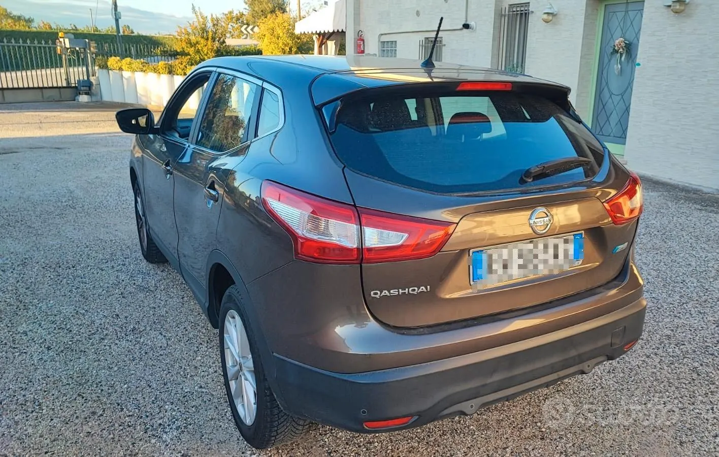 Nissan Qashqai 2015 photo 3