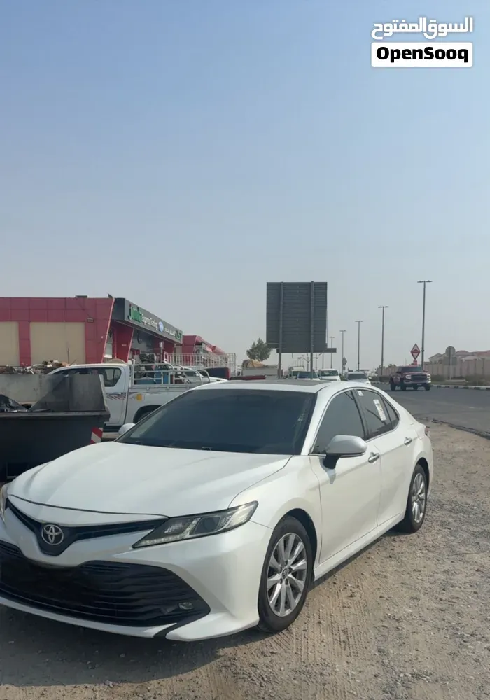 Toyota Camry 2020 photo 3