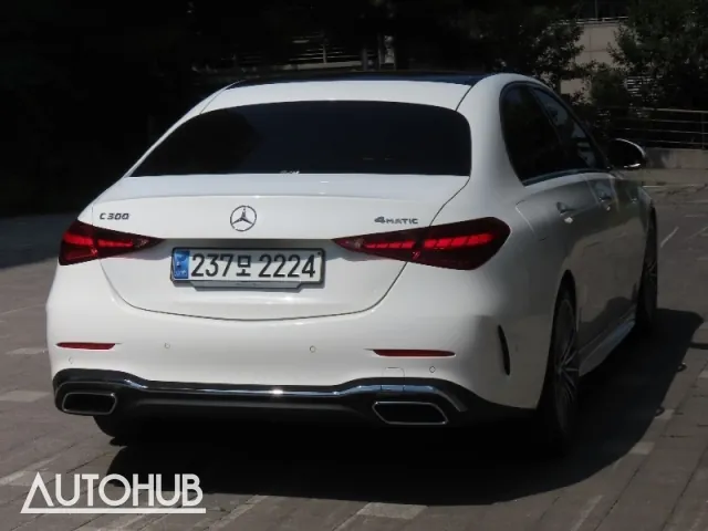Mercedes-Benz C-Class 2023 photo 3
