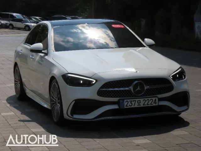 Mercedes-Benz C-Class 2023 photo 2