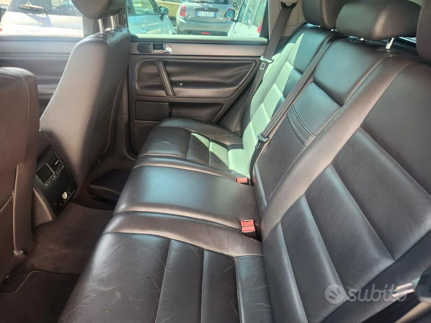 Volkswagen Touareg 2005 photo 4