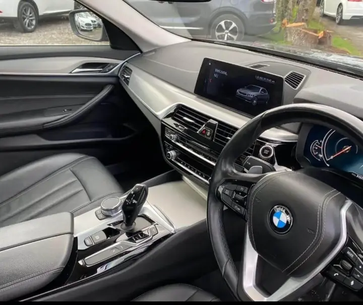 BMW 5 Series 2017 photo 4