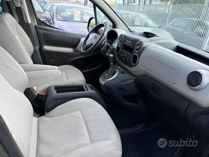 Peugeot Partner 2011 photo 5