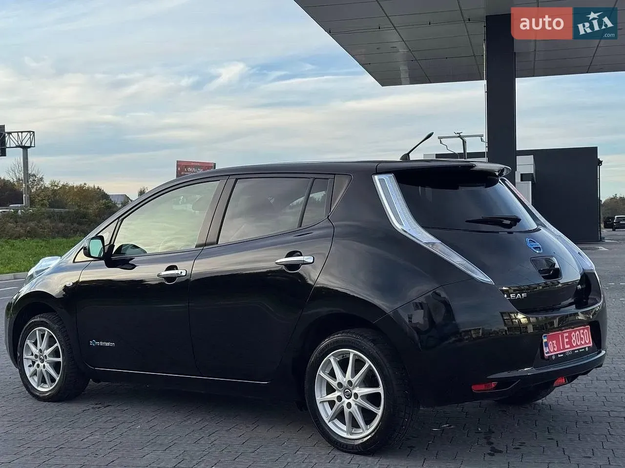 Nissan Leaf 2012 photo 4