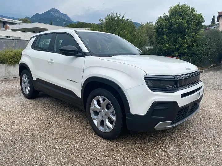 Jeep Avenger 2023 photo 2