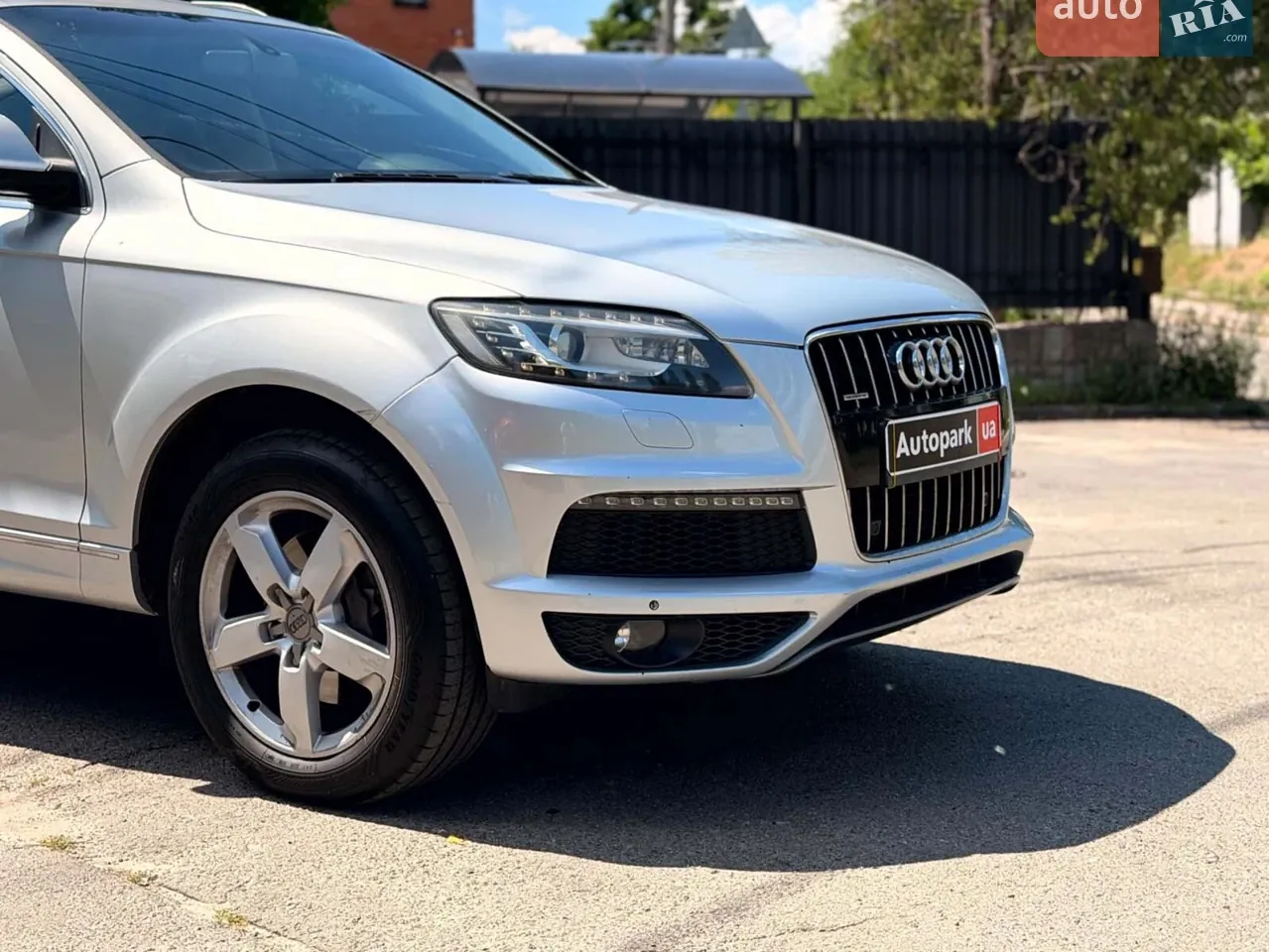Audi Q7 2015 photo 5