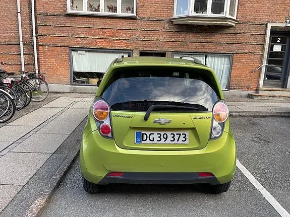 Chevrolet Spark 2011 photo 4