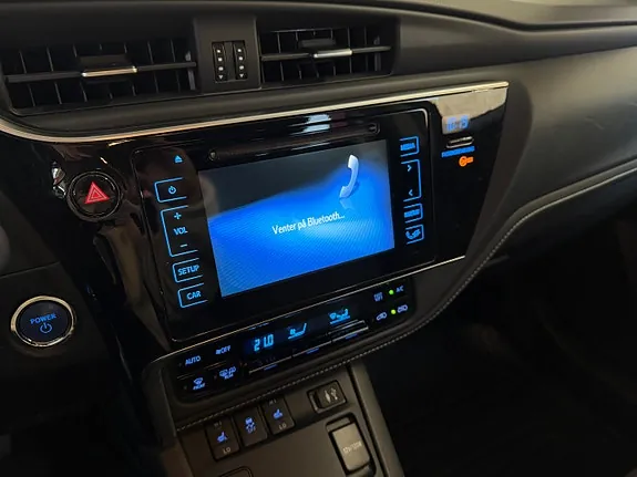 Toyota Auris 2018 photo 4
