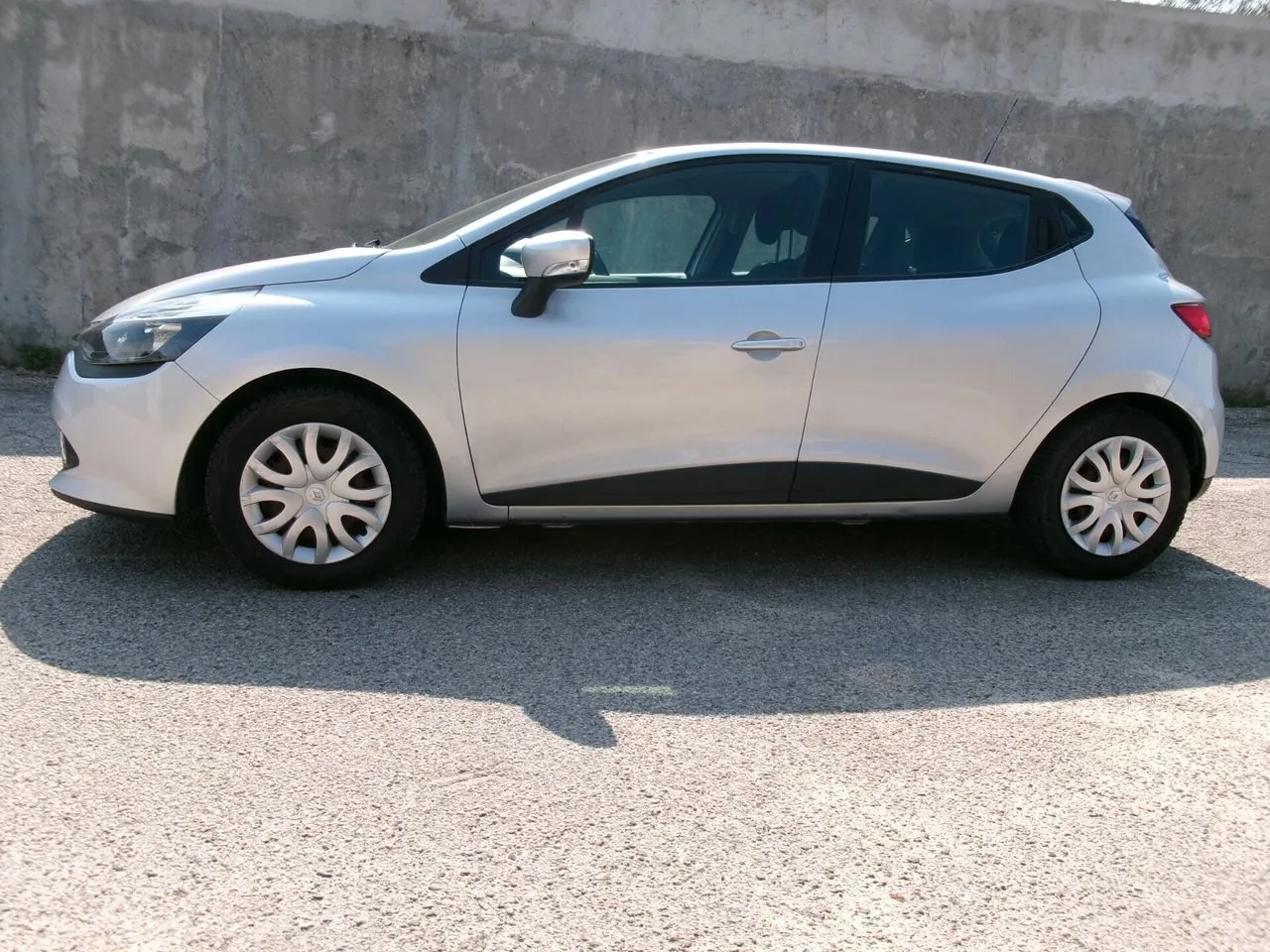 Renault Clio 2015 photo 4