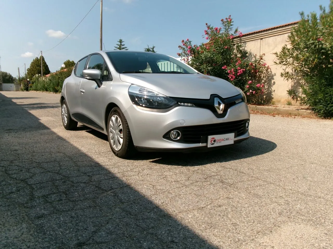 Renault Clio 2015 photo 3