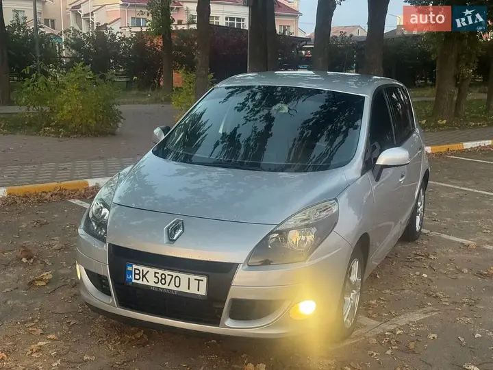 Renault Scenic 2009 photo 4