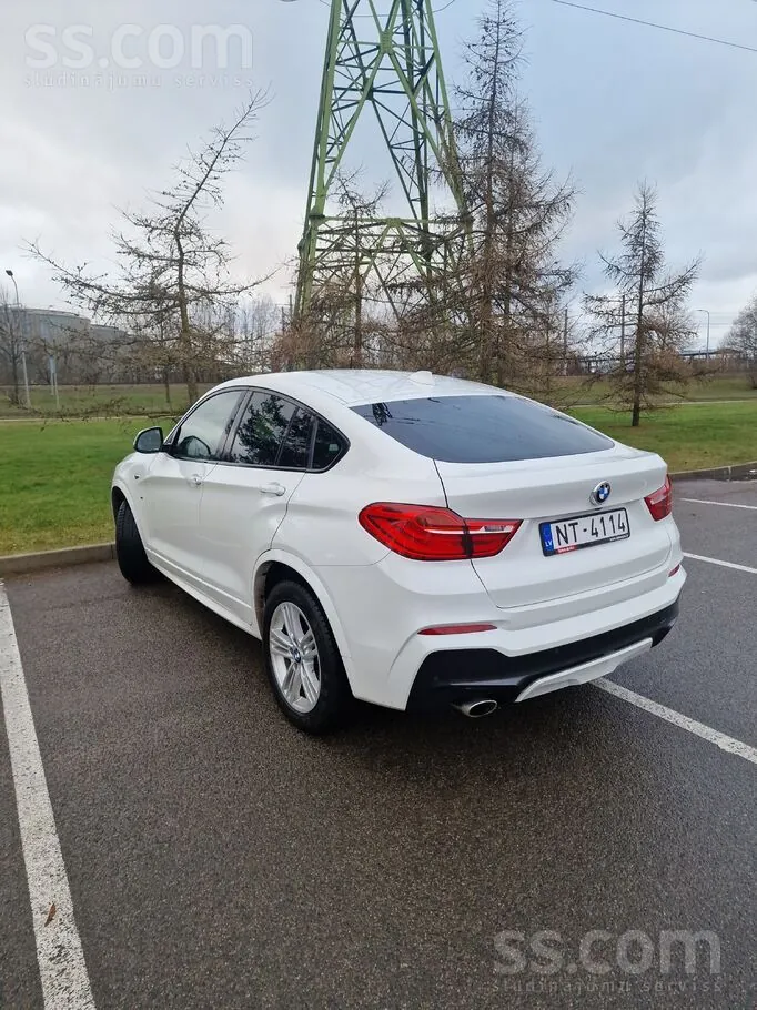 BMW X4 2016 photo 3