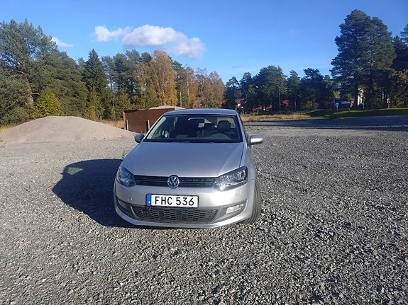 Volkswagen Polo 2012 photo 4