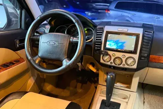 Ford Everest 2011 photo 5