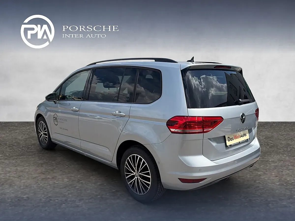 Volkswagen Touran 2025 photo 3
