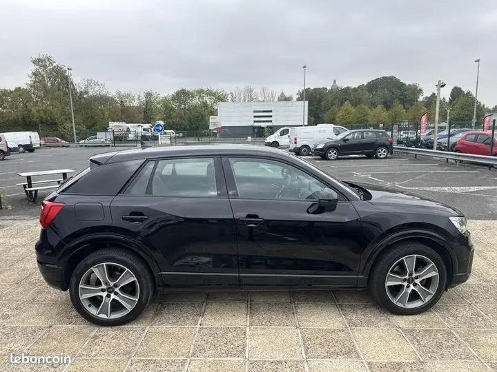 Audi Q2 2017 photo 5