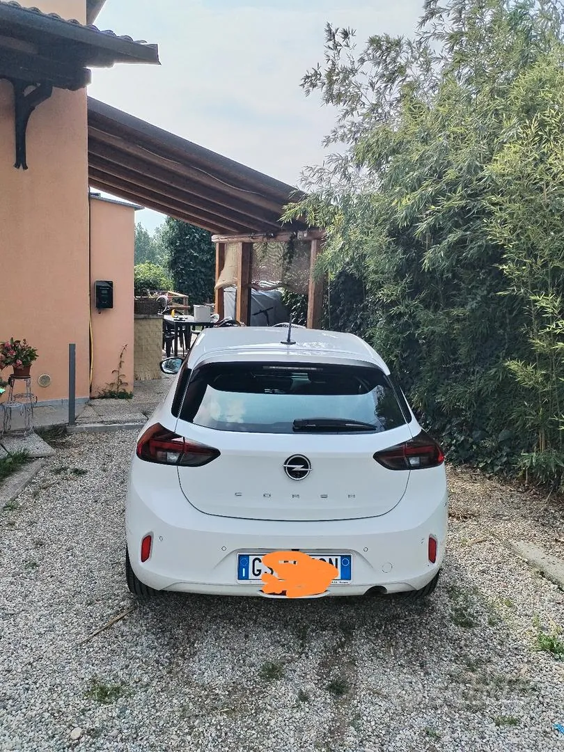 Opel Corsa 2024 photo 2