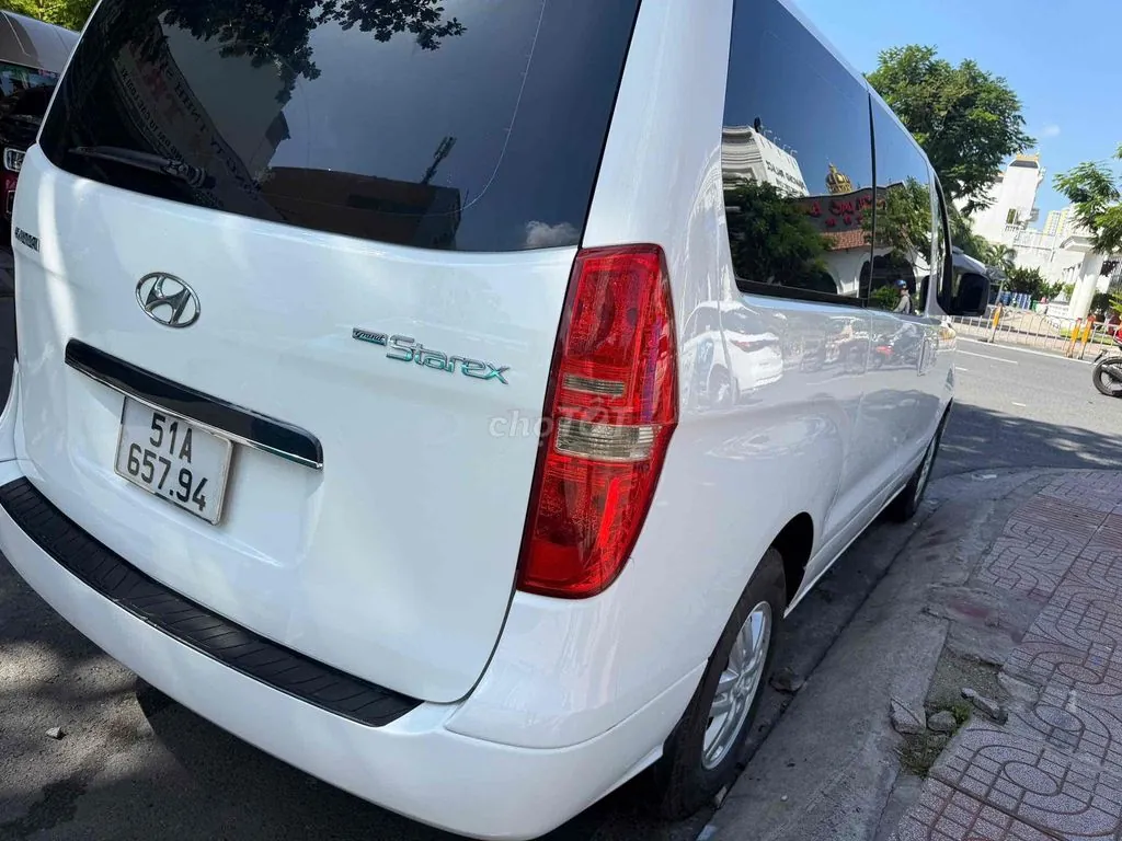 Hyundai Starex 2016 photo 4