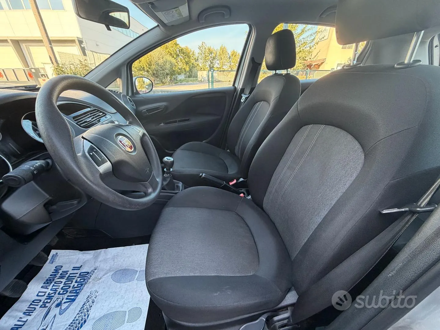 Fiat Punto 2014 photo 4