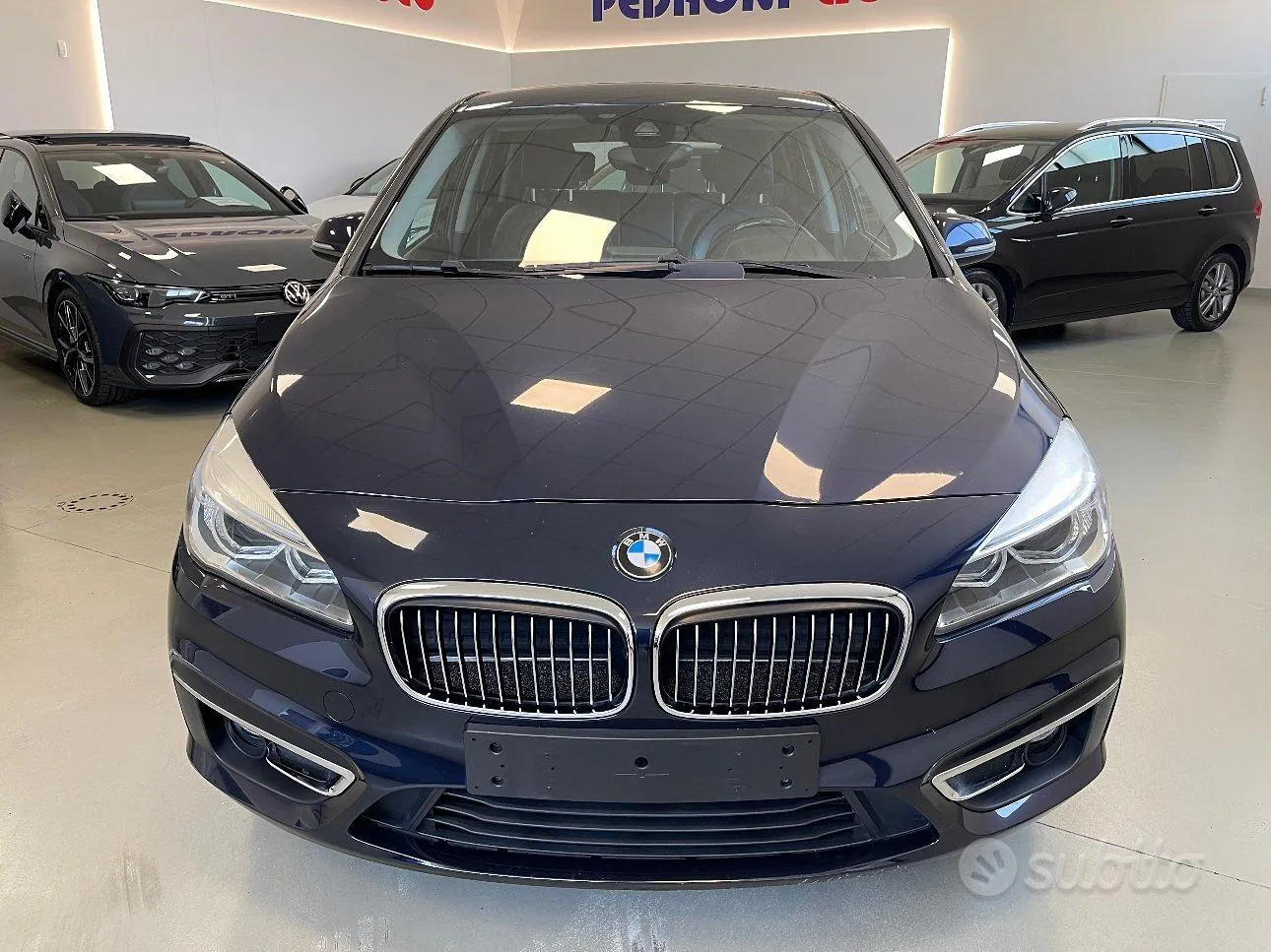 BMW 216D Active Tourer 2015 photo 4