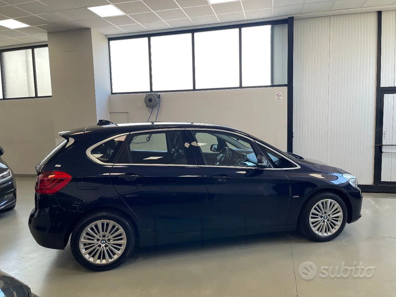 BMW 216D Active Tourer 2015 photo 5