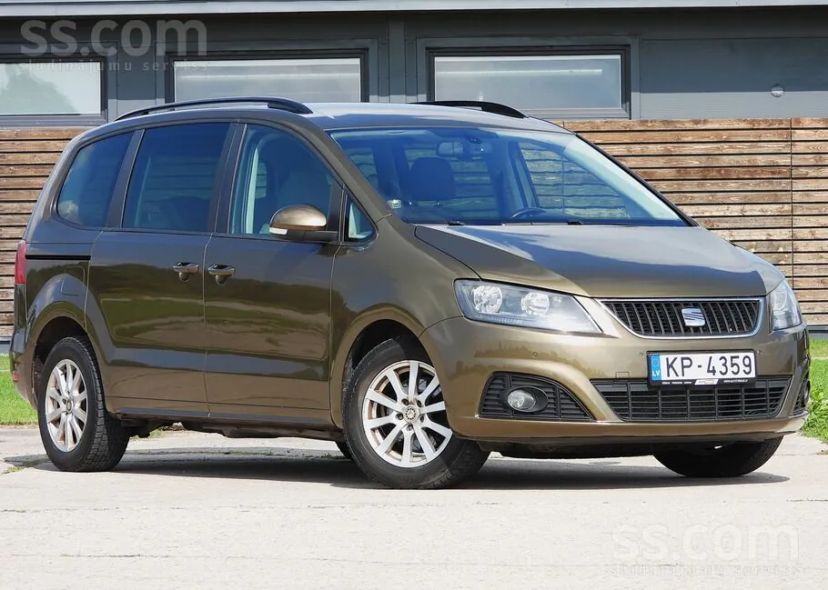 Seat Alhambra 2011 photo 3