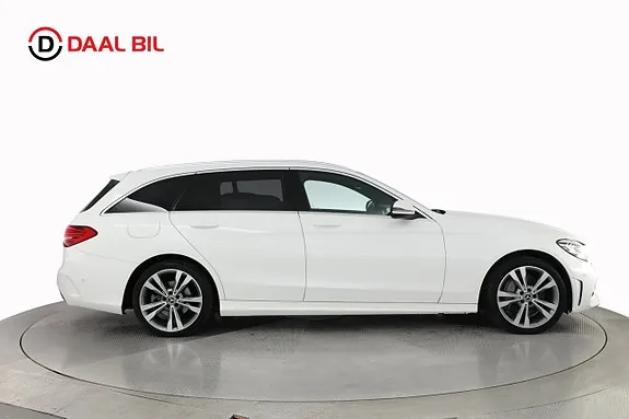 Mercedes-Benz C300 2020 photo 5