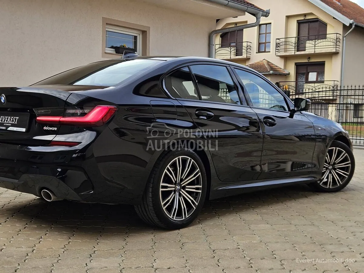 BMW 318 2021 photo 2