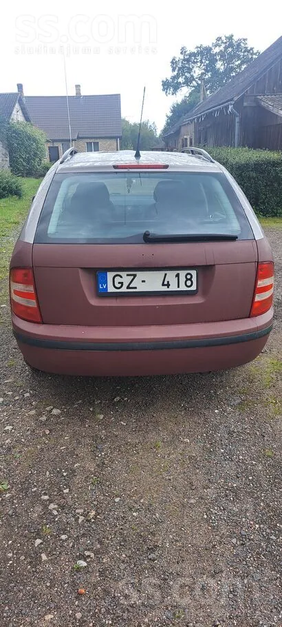 Skoda Fabia 2007 photo 2