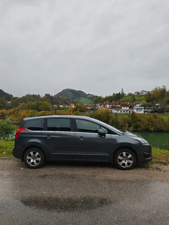 Peugeot 5008 2014 photo 3