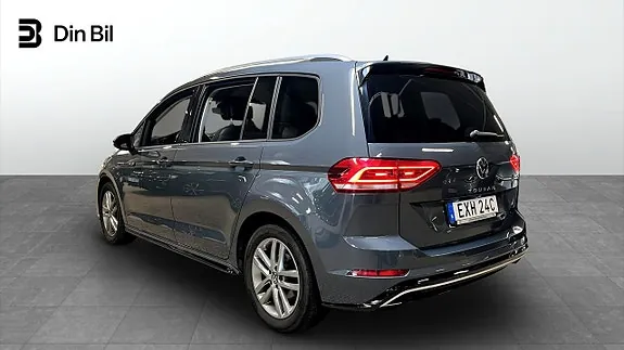 Volkswagen Touran 2023 photo 3