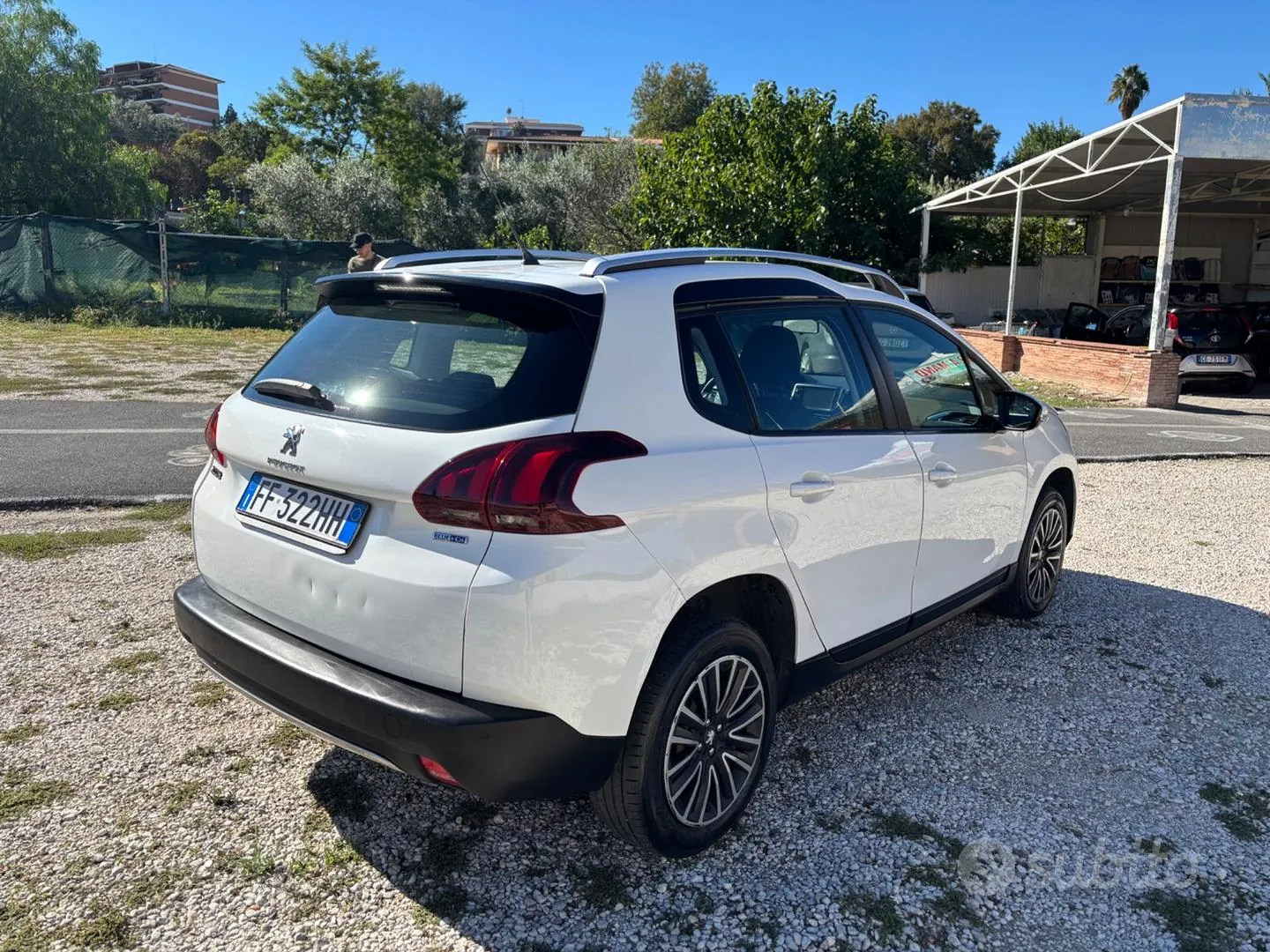 Peugeot 2008 2016 photo 4