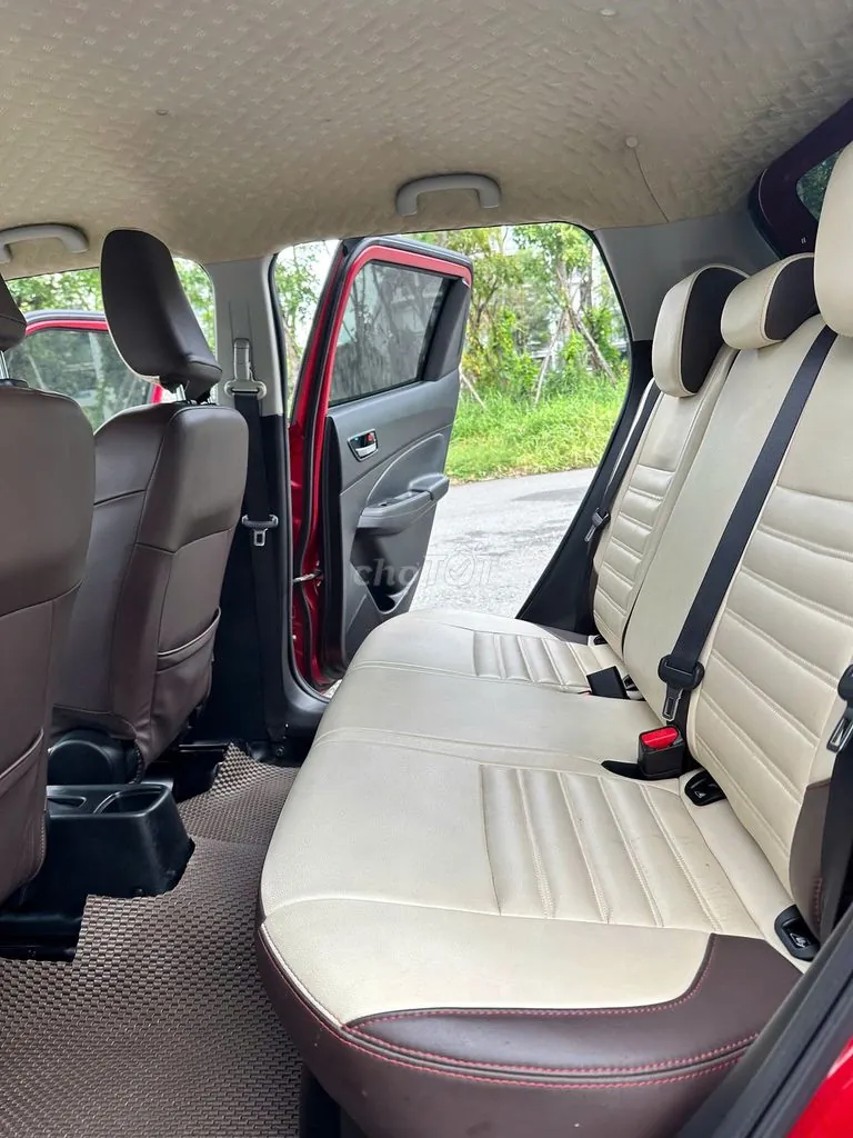 Suzuki Swift 2022 photo 5
