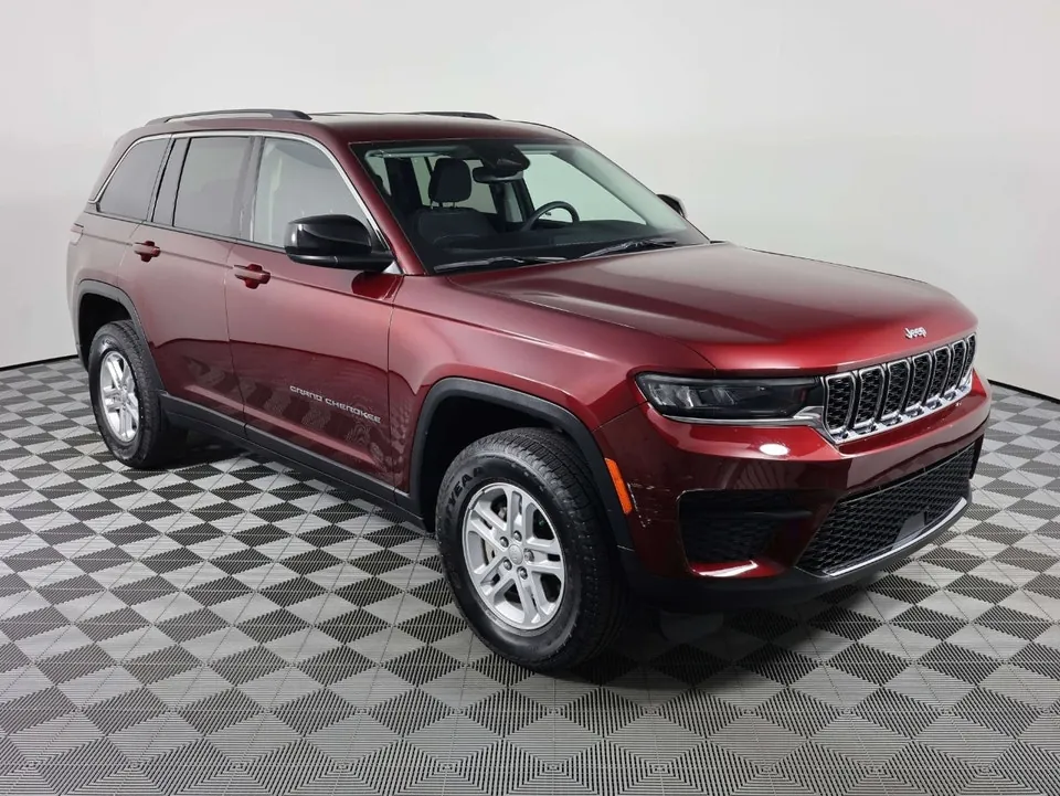 Jeep Grand Cherokee 2024 photo 3