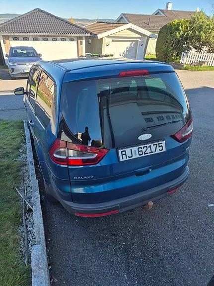 Ford Galaxy 2006 photo 4