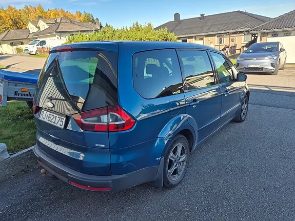 Ford Galaxy 2006 photo 3