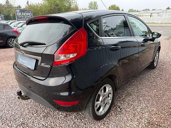 Ford Fiesta 2012 photo 5
