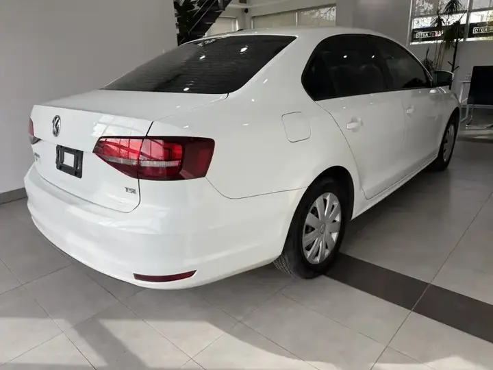 Volkswagen Jetta 2016 photo 4