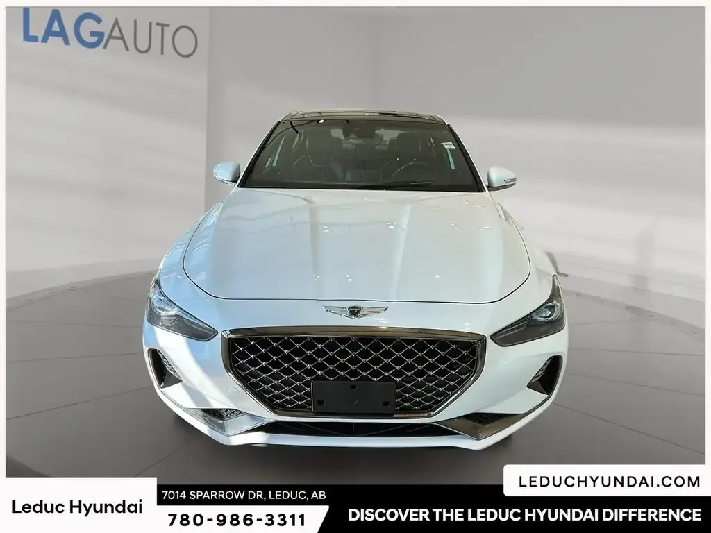 Genesis G70 2020 photo 2
