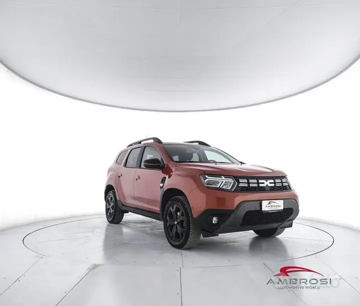 Dacia Duster 2023 photo 2