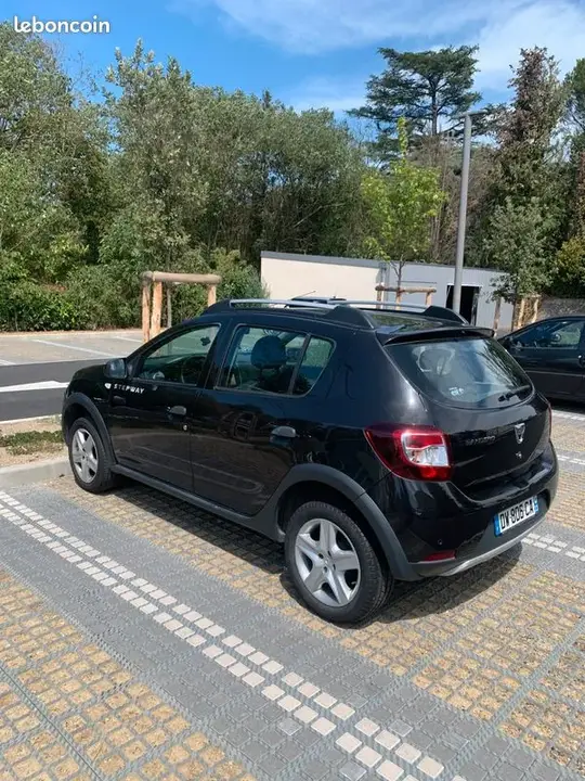Dacia Sandero 2015 photo 2