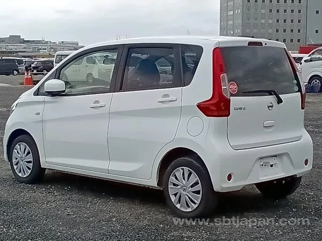 Nissan Dayz S 2017 photo 3